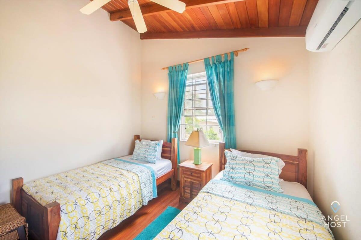 קרייסט צ'רץ' 2-Story Townhome With Private Pool, Ideal For Group! מראה חיצוני תמונה