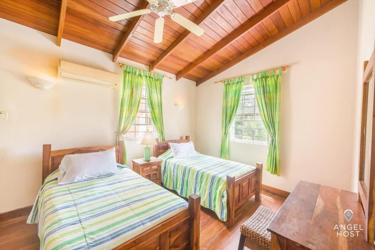 קרייסט צ'רץ' 2-Story Townhome With Private Pool, Ideal For Group! מראה חיצוני תמונה
