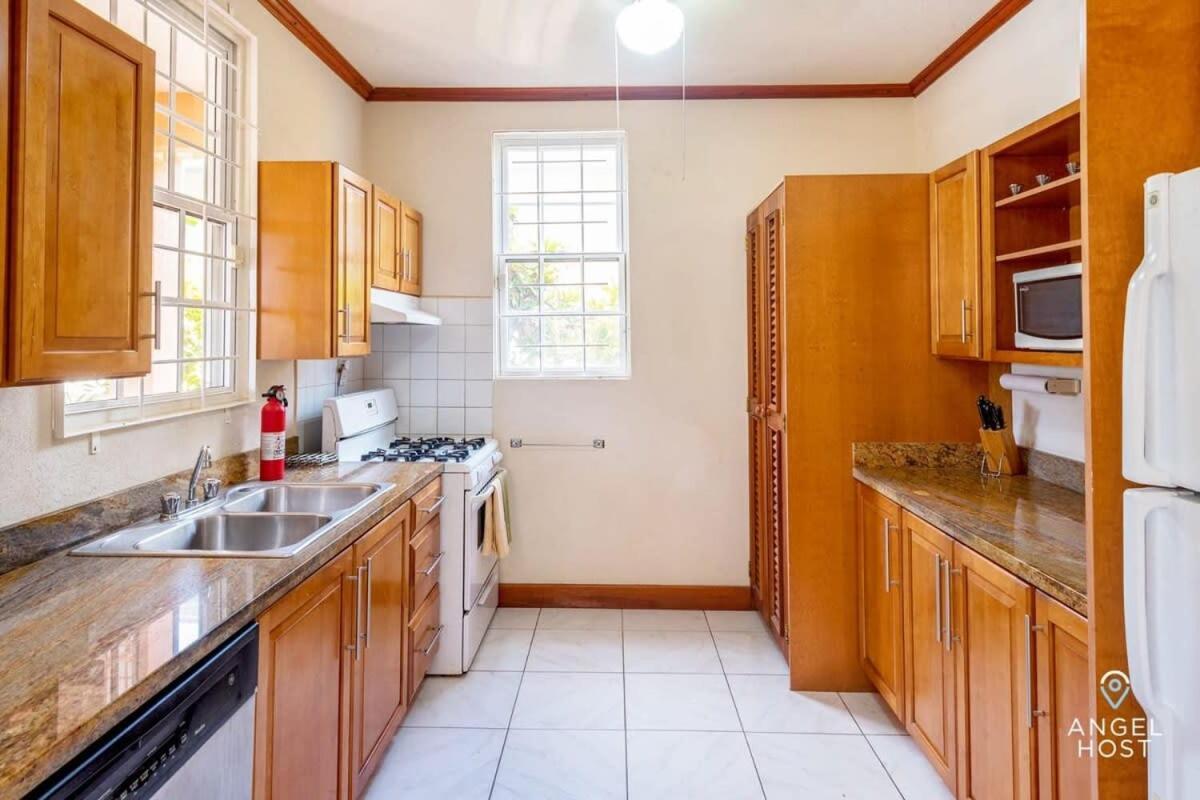 קרייסט צ'רץ' 2-Story Townhome With Private Pool, Ideal For Group! מראה חיצוני תמונה